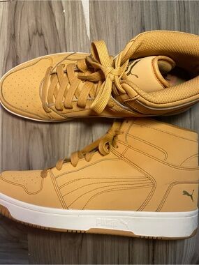PUMA Rebound Layup Nubuck Lace Up  Mens Yellow Sneakers Casual Shoes 38127702